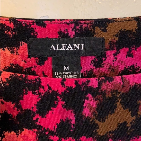 Spring/Summer dress - Picture 2 of 4